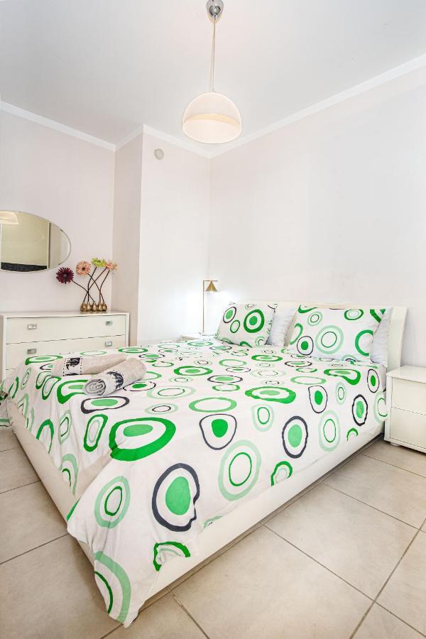 Cozy, Modern Studio Apartment In The Heart Of St Julians San Ġiljan Extérieur photo